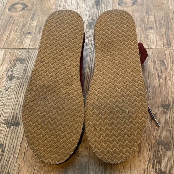 Toms high tops practically new - Picture 4 of 4